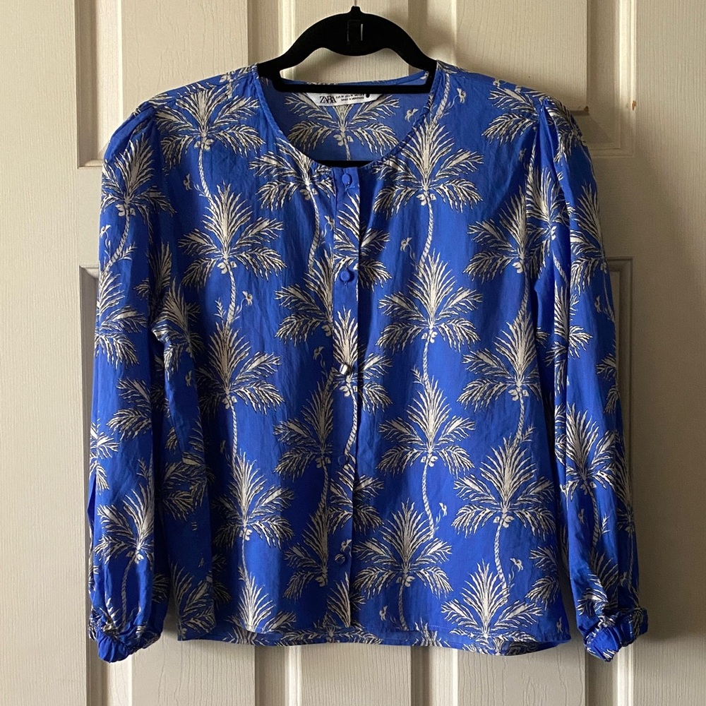 Zara Blue and White Palm Print Blouse